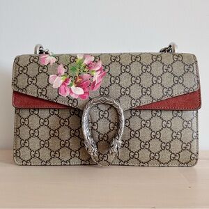 GUCCI - Small Dionysus (GG Supreme Blooms)